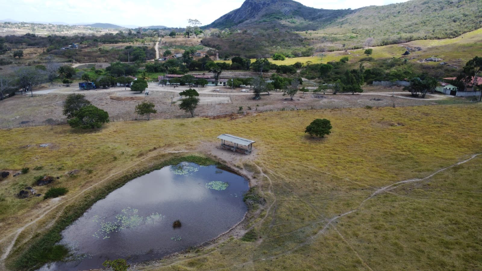 Propriedade Rural de 37 hectares - Vila Peladas Caruaru-PE